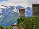 Старинные каменные башни Сванетии 
